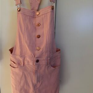 Chic pink Guess romper